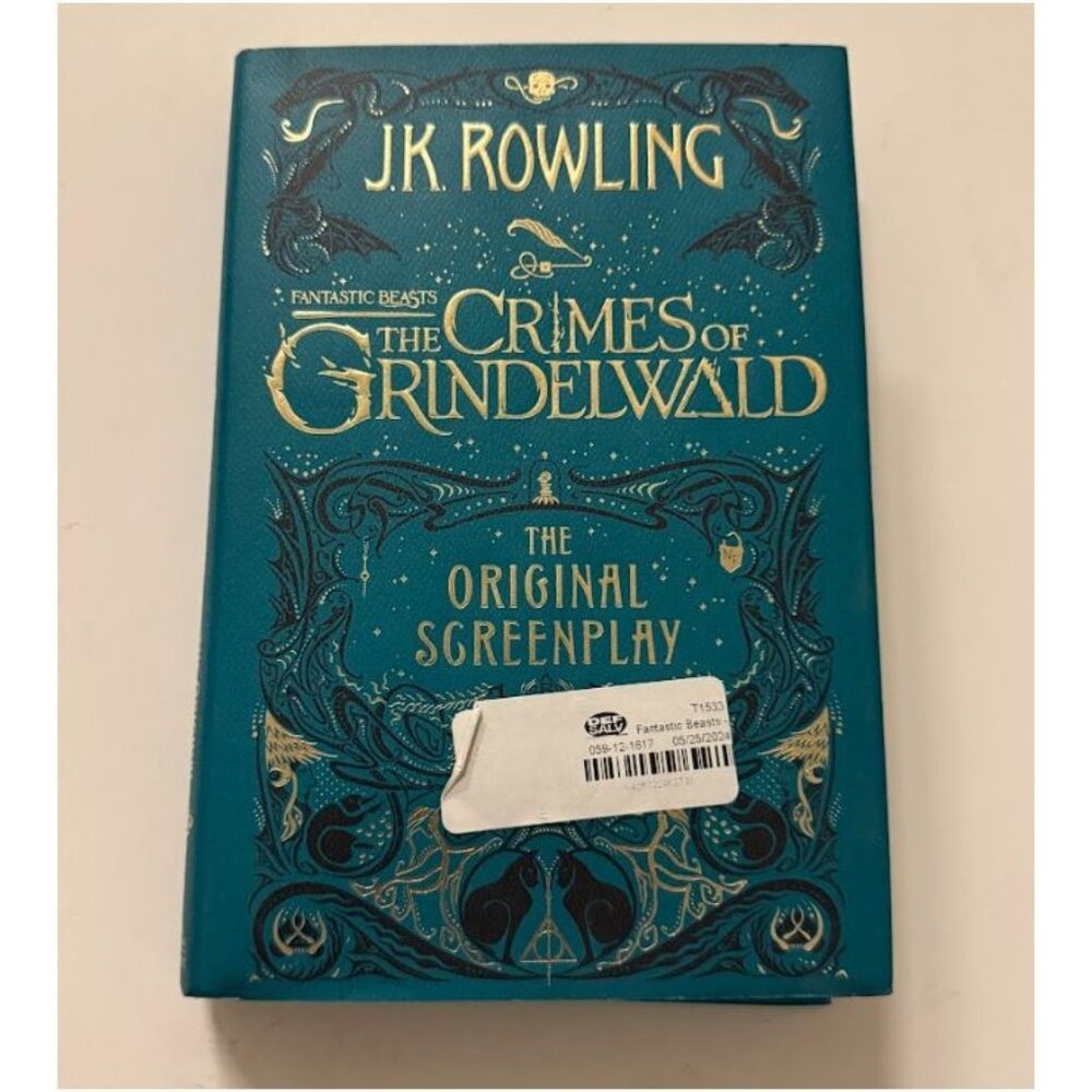 Hogwarts Wizarding World Crimes of Grindelwald Script Hardcover